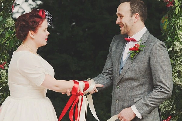 handfasting hand-tying ceremony for wedding